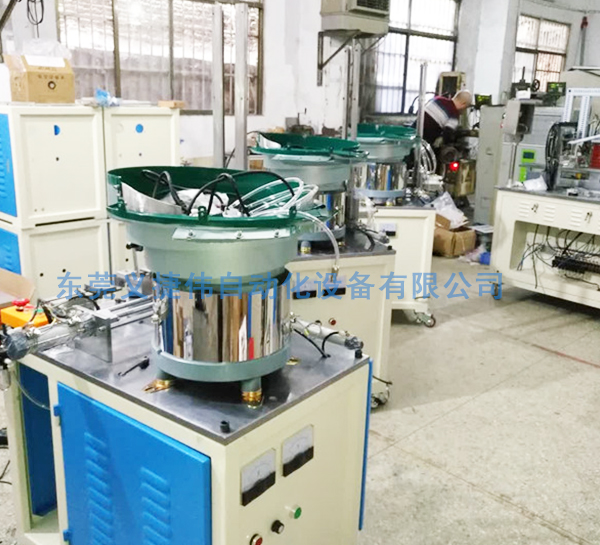 點(diǎn)油機(jī)的點(diǎn)油速度調(diào)節(jié)控制